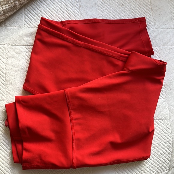 BUFFBUNNY Legging size M barely used. Good Condition - Picture 2 of 5